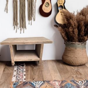 BEDSIDE TABLE JUBRIQUE